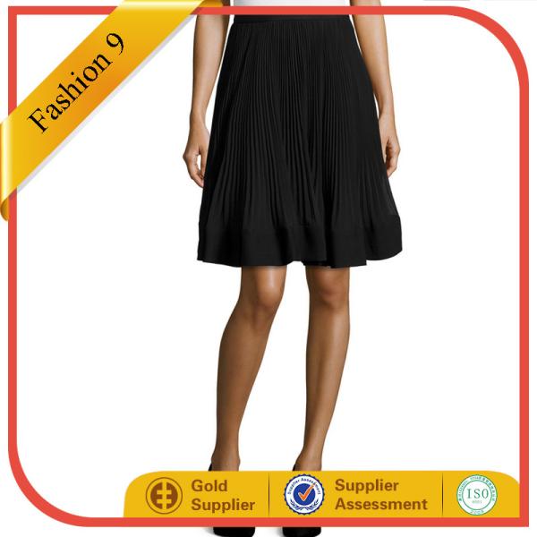 Quality Black Pleated Skirt with Banded Hem wholesale