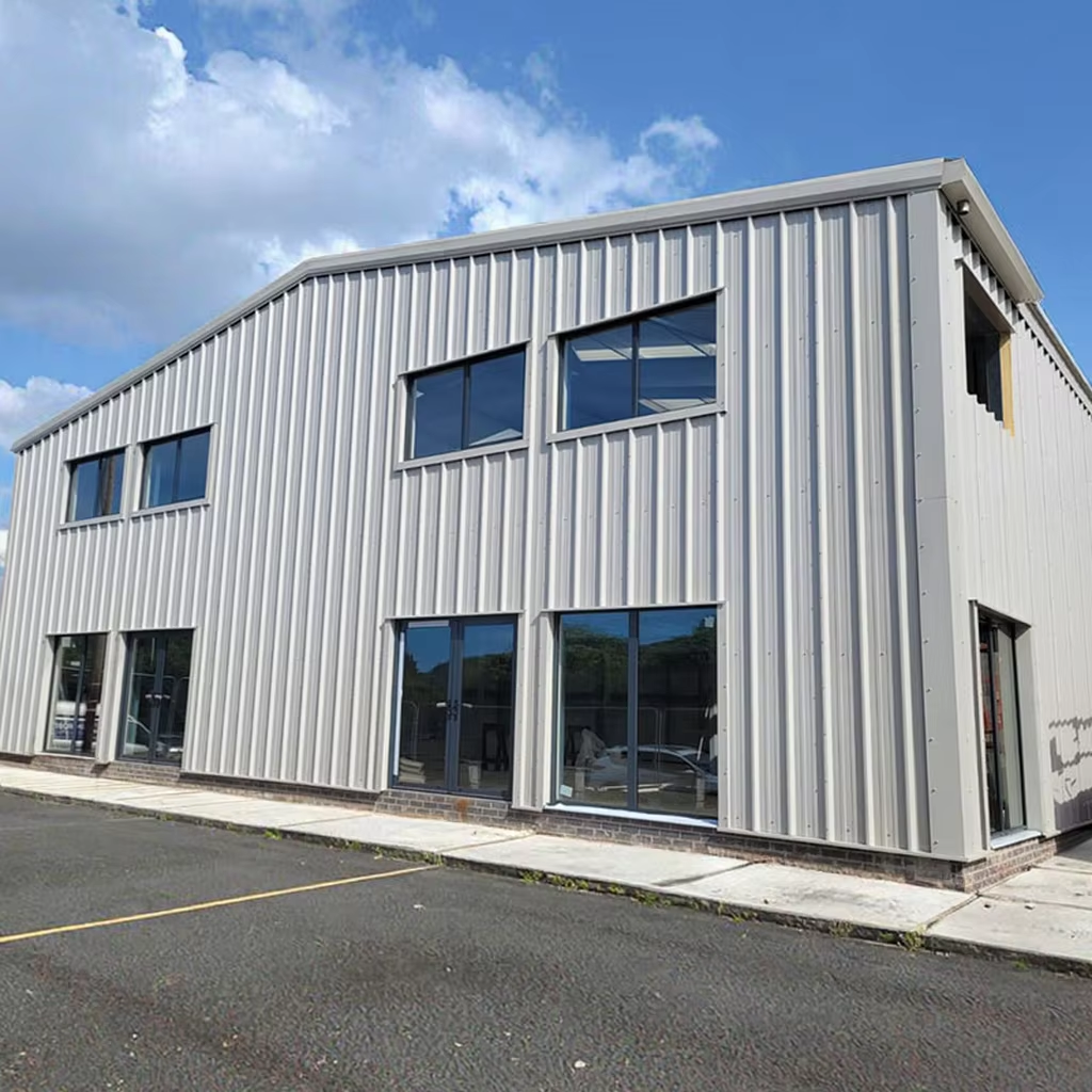 High-Strength Quick-Assembly Prefab Steel Warehouse with 5000 kg Roof Load