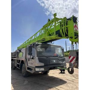 2022 Zoomlion ZTC252V Used Crane 44m Main Arm 8m Jib 7.2 Ton Counterweight 2041h