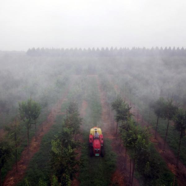 Air Driven Tractor Mounted Air Blast Sprayer 300L 360L 500L Pesticide Sprayer