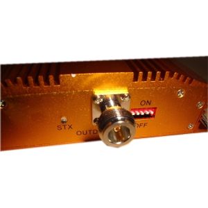 Indoor Cell Phone Signal Repeater With 200m² Coverage Area , ≥17dBm