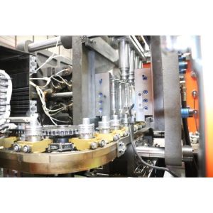 Cheap 42KW Heating Power Pet Stretch Blow Molding Machine With Blowing Cylinder for sale