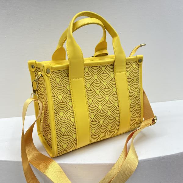 Women's Vintage Kurt Shoulder Bag Canvas Tote Handbag with Wide Strap and ZIP Closure