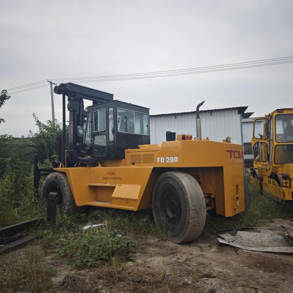 Used Japan Original TCM 200 20Tons 3Meters Diesel Forklift
