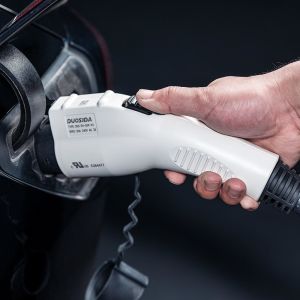 AC EV CHARGER Wallbox Ocpp 1.6j 7kW Car Charging Station With Type 2 Plug