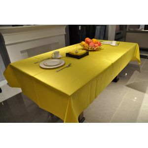 51gsm Disposable Paper Table Covers , SGS 3Ply Orange Paper Tablecloth For