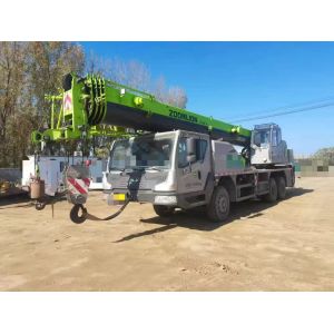 6.5 tons Counterweight 2021 Zoomlion ZTC250A-1 Crane with and 242kW Engine Rated