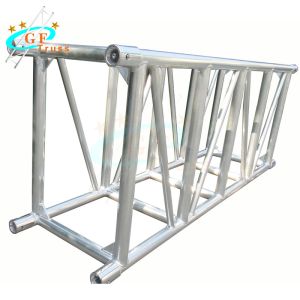 China 520*760mm Aluminum Spigot Truss Updated Show Led TV Stage Truss on sale