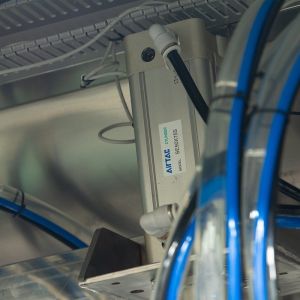 Automatic Linear Type Piston 5l Jerrycan Engine Oil Filling Capping And Sealing