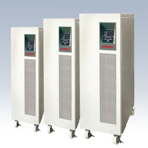 Cheap 3-5.5kw MPPT Hybrid Solar Inverter Charge Controller REVO E PLUS 240VAC 90A With Battery for sale