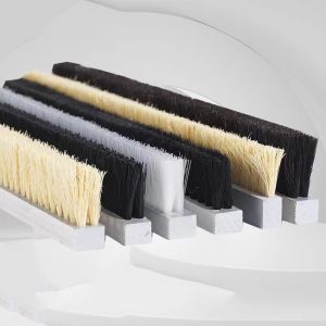 OEM Rotary Cow Scratching Brush For Livestock Body Back