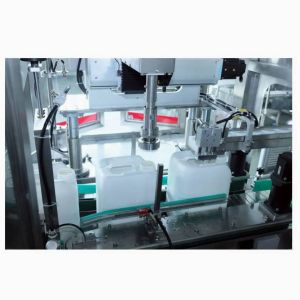 10-30L Fully Automatic Three Rows Push Filling Machine For Chemical Industry