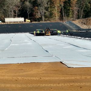 Waterproof Sodium Bentonite Liner Geosynthetic Clay Liners For Landfill Project