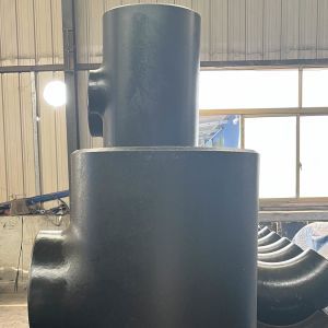 ASME / ANSI B16.9 Mild Steel Tee Threaded Connection