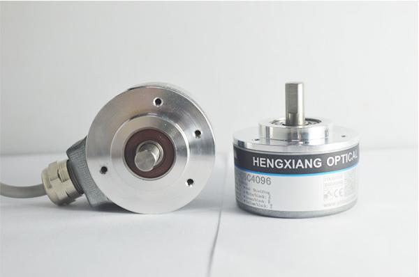 Quality Quadrature Servo Motor Rotary Encoder S52 Solid Shaft 16384 Resolution Line Driver 26C31 Output wholesale