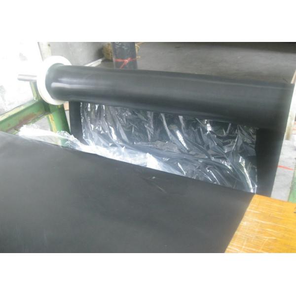 High Temperature Resistant FKM Rubber Sheet with Tensile Strength 6-12Mpa and