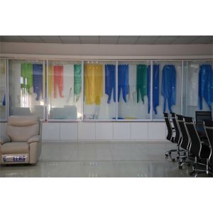 Disposable Plastic Aprons On A Roll Flat Pack , Single Use Plastic Bib Aprons