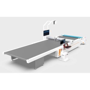 China Automatic Garment Cutting Machine 11kw Fabric Cutting CNC Machine With CE Support Customization on sale