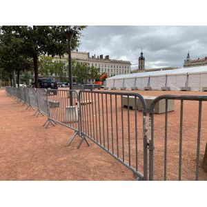 Easy To Move And Install Temporary Barricade Fencing Hot Dipped Galvanized