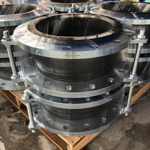 Fabric Reinforced Rubber Expansion Joint For ANSI 150LB Pump Connections Heat