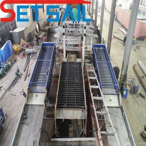 Draught 0.6m-1.2m Bucket Chain Type Gold and Diamond Dredger for River QHCBD-32