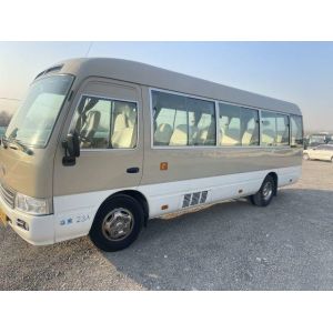 China 6 Cylinder Used Toyota Coaster Buses 23seats Coaster Gasoline Buses on sale