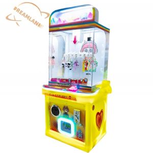 China Dreamland Mini Coin Operated Cheap Amusement Gift Game Machine Children Clip Sticker Card Clamp Machine on sale