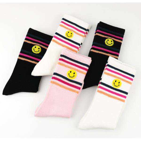 Colorful Fashionable Women's Novelty Socks Sweat Absorbent Customized Logo