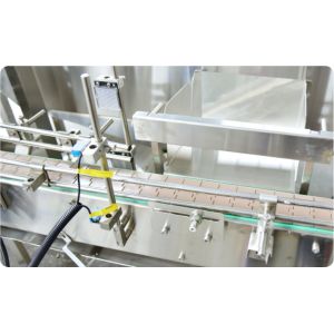 Robotic Bottle Unscrambler Machine LP-200E Quick Bottle Size Switch 50-1000ml