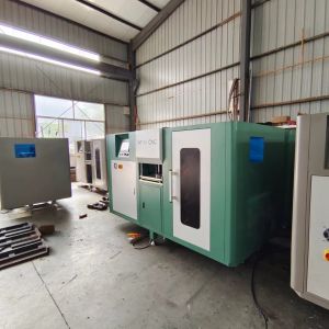 Heavy Duty 5 Axis End Milling Machine With 350mm Diameter Saw Blade