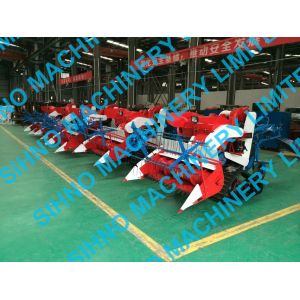 Cheap 4L-0.7 mini paddy combine harvester , rice wheat for sale