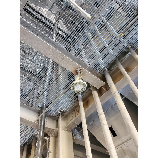 Explosion Proof LED Light Fixture -20C-40C for Hazardous Locations in Manufactur