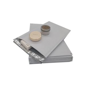 Waterproof 8.5x13.5 Inch Bubble Padded Mailers with full bubble body