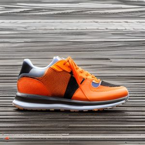 Breathable Outdoor Custom Made Running Shoes MD Rubber Mesh