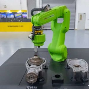 6 Axis Fanuc CRX-5iA Cobot Robot Arm With CNGBS Robot Clothes For Handling As