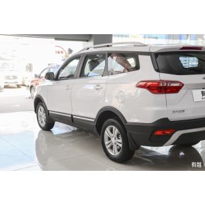 Economical And Reliable Household Gasoline Vehicle With 7 Seats And Large Space