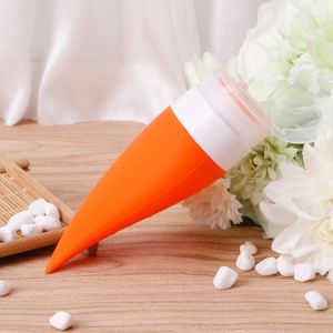 Leaf Shaped Leak Proof Travel Bottles Wide Mouth Design Easy To Fill