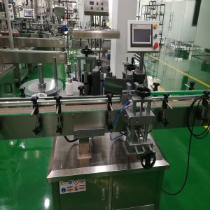 Automatic 4-Head Filling Locking Capping Labeling Machine for Glass Bottle Wine