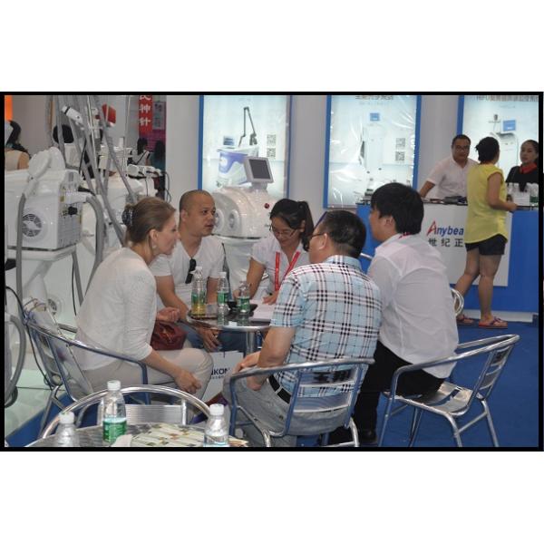 Portable Cryolipolysis Slimming Beauty Machine 800W Cellulite Reduction