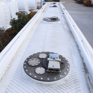 Sold In 2, 3, And 4-Axle Tank Semi-Trailers With A Capacity Of 45,000 To 50,000