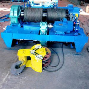 China 5 ton material pulling wire rope winch for crane with double hook on sale