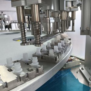 Cheap PLC Control System Cap Screwing Automatic Assembly Machine With High Qualified Rate And Automatic Detection Function for sale