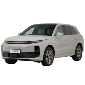 L6 Hybrid Electric Suv Plug-in Hybrid Energy Type with Maximum Speed of 180 km/h