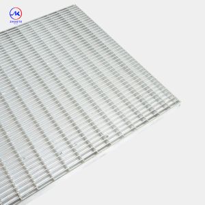 Water Drainage Made Easy Gully Grating 30mm Bearing Bar Pitch and Spacing