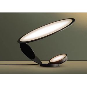 Fashionable Decorative Post Modern Light Design Nordic Corner Standing Table