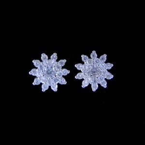 China Personalized Silver Cubic Zirconia Earrings Fashion Jewelry With Flower Shape on sale