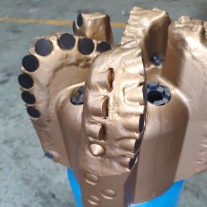 PDC Diamond Bit 8-1/2 Inch 5 Blades API Spec Oil And Gas Drill Bits