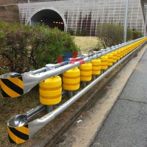 Save Volume Road Traffic Safe Guardrail Roller Barriers In Customized Design