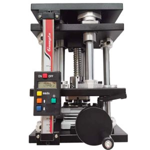 China 10mm Travel Manual Lab Jack Smooth Adjustment With Digital Ruler on sale China 10mm Travel Manual Lab Jack Smooth Adjustment With Digital Ruler on sale