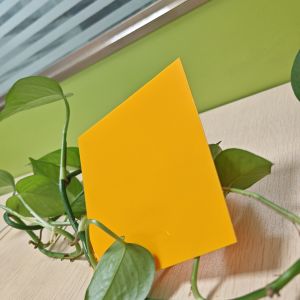 UV Protected Translucent Yellow Polycarbonate Solid Sheet For Long-Lasting Color